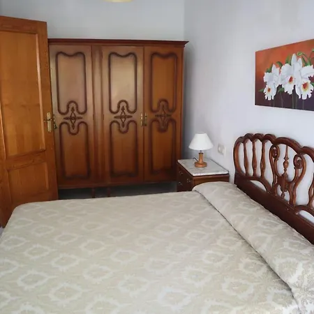 Cerca Del Casco Antiguo Y A Un Paso De La Playa Norte Peñíscola